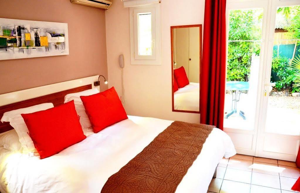 Athena Motel Сен-Глф Экстерьер фото